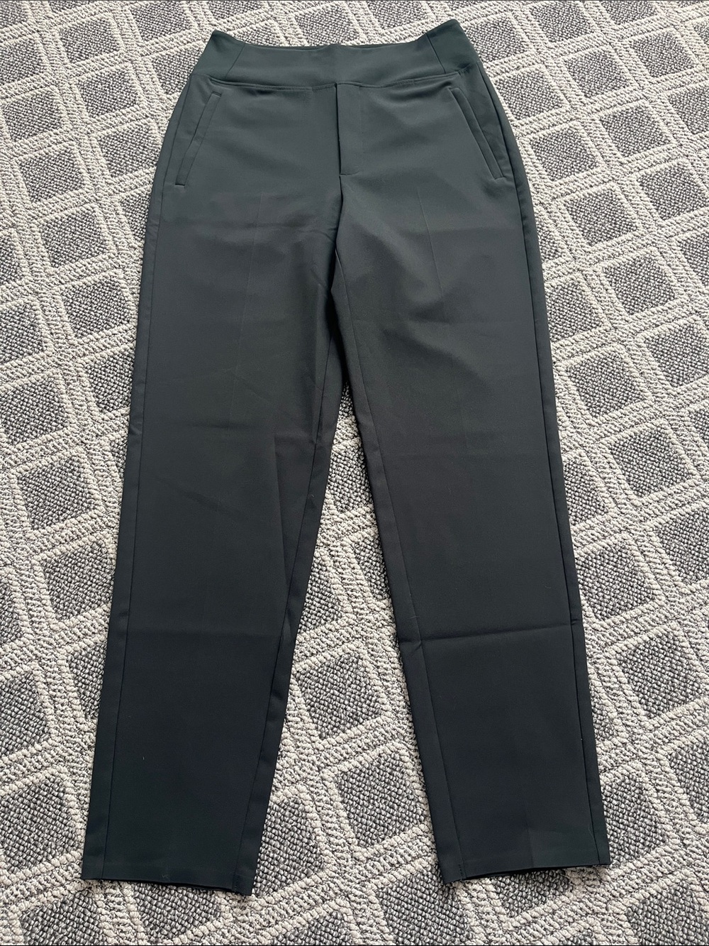 Athleta green pant. Size 6Tall
